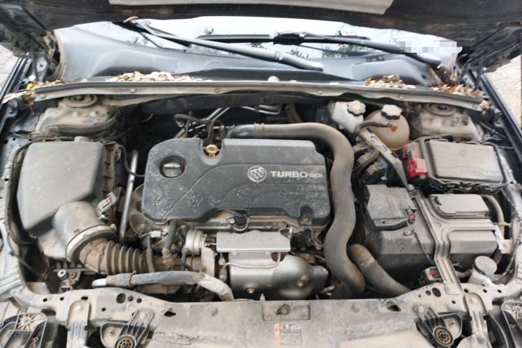 Used Buick Regal 2022 552T Smart Edition Engine Bay