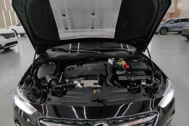 Used Buick Regal 2022 552T Smart Edition Engine Bay