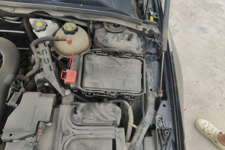 Used Buick Regal 2022 552T Smart Edition Engine Bay Left