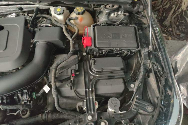 Used Buick Regal 2022 652T Smart Enjoyment Version Engine Bay Left