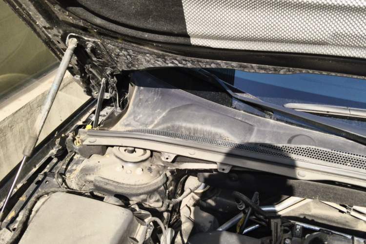 Used Buick Regal 2022 552T Smart Edition Engine Bay Right