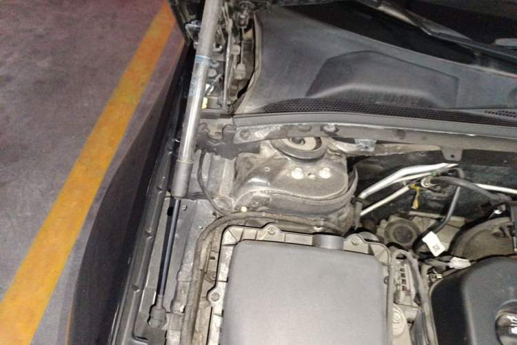 Used Buick Regal 2022 552T Smart Edition Engine Bay Right
