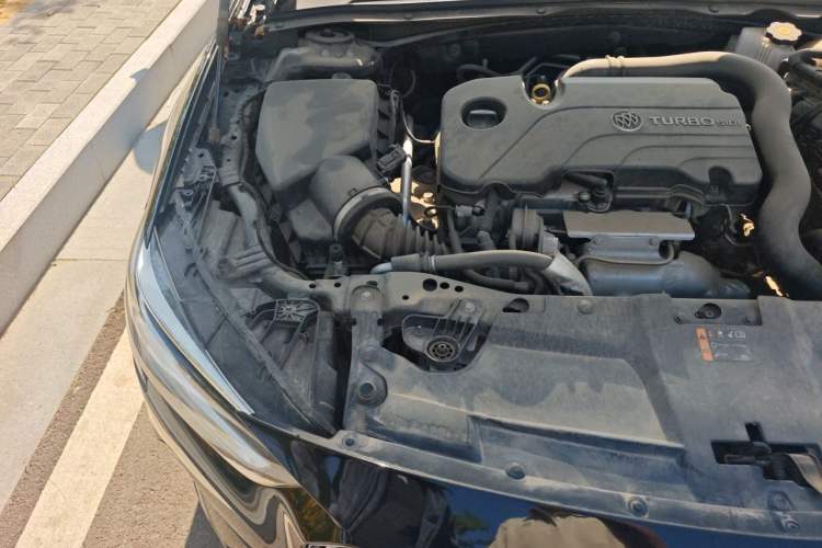Used Buick Regal 2022 552T Smart Edition Engine Bay Right