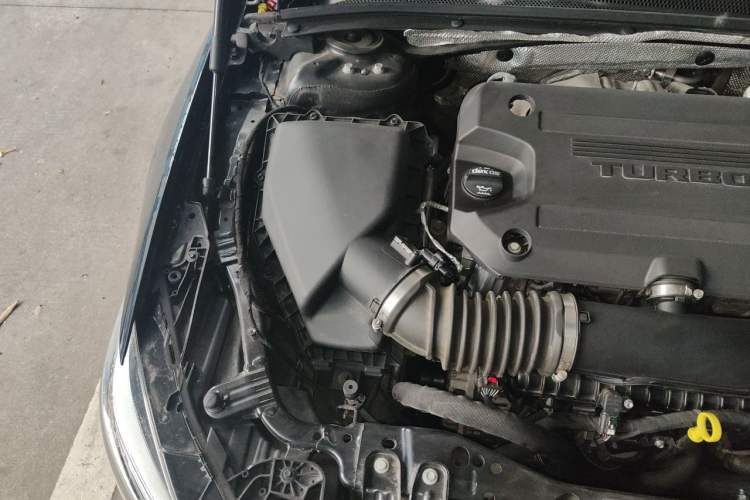 Used Buick Regal 2022 652T Smart Enjoyment Version Engine Bay Right