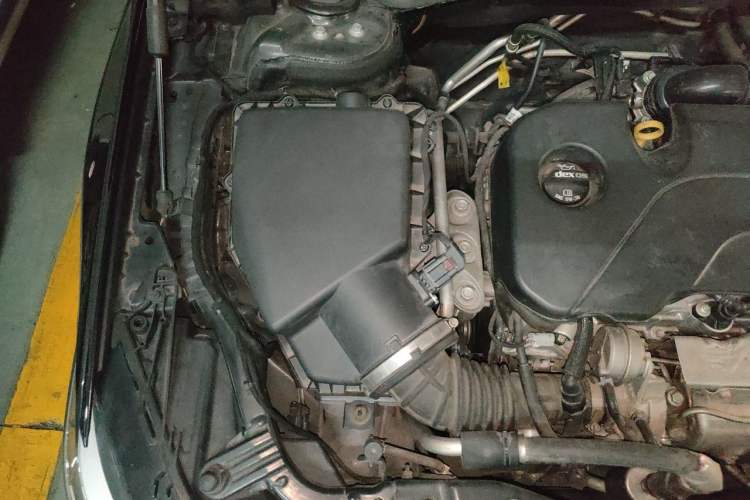Used Buick Regal 2022 552T Smart Edition Engine Bay Right