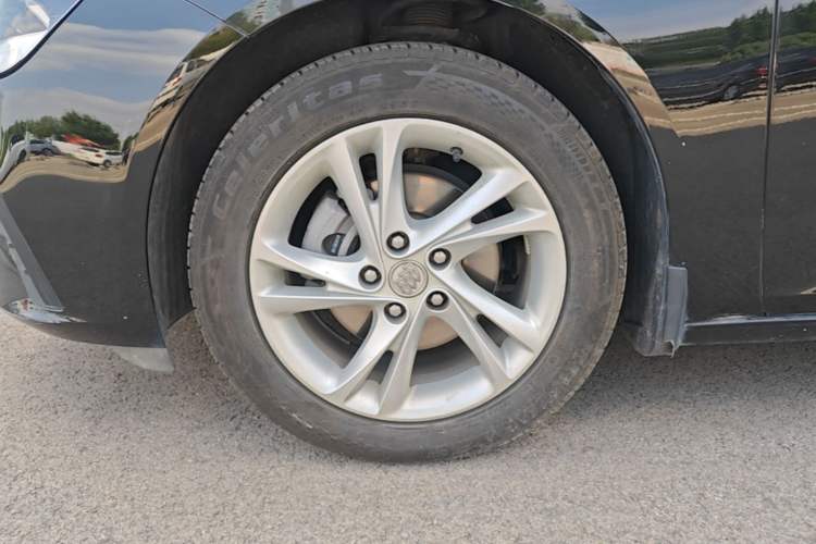 Used Buick Regal 2022 552T Smart Edition Exterior 4