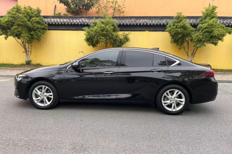 Used Buick Regal 2022 552T Smart Edition Exterior 5