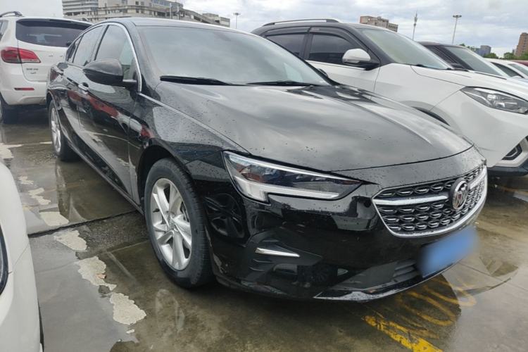 Used Buick Regal 2022 552T Smart Edition Front Right 45 Deg