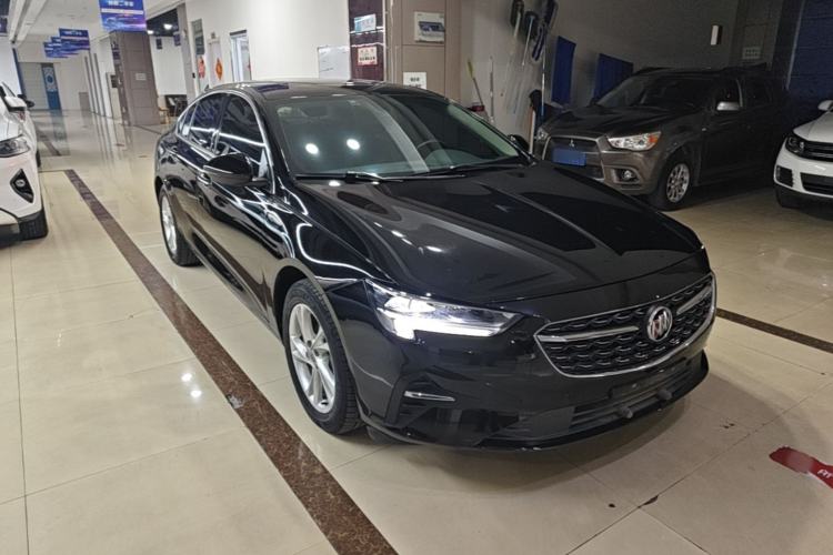 Used Buick Regal 2022 552T Smart Edition Front Right 45 Deg