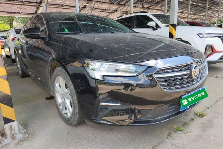 Used Buick Regal 2022 552T Smart Edition Front Right 45 Deg