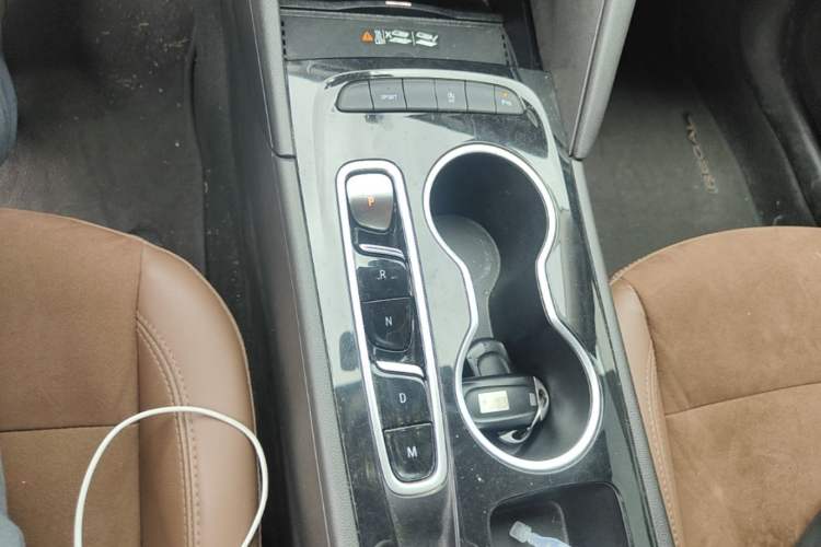 Used Buick Regal 2022 552T Smart Edition Gear Lever