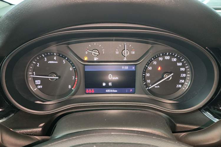 Used Buick Regal 2022 552T Smart Edition Instrument Cluster