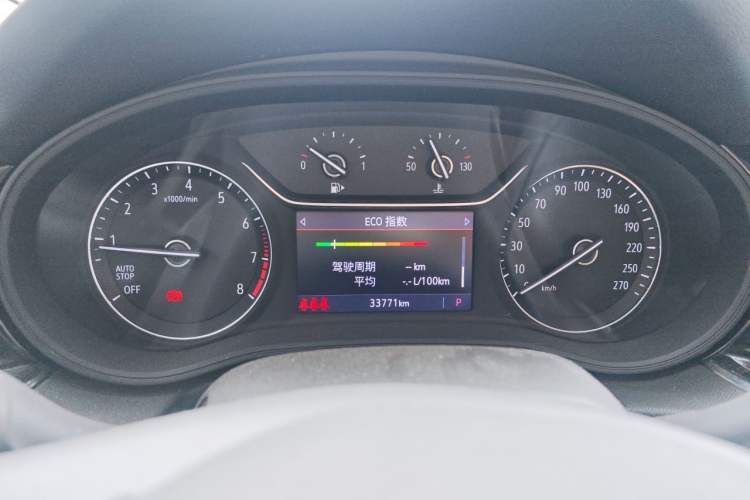 Used Buick Regal 2022 552T Smart Edition Instrument Cluster