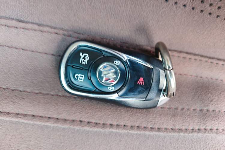 Used Buick Regal 2022 552T Smart Edition Interior 1