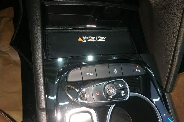 Used Buick Regal 2022 652T Smart Enjoyment Version Interior 1
