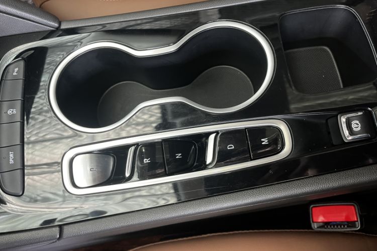 Used Buick Regal 2022 552T Smart Edition Interior 4