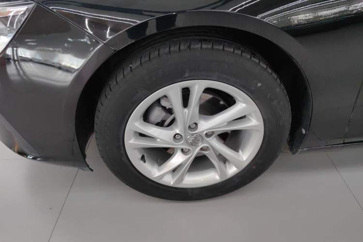 Used Buick Regal 2022 552T Smart Edition Left Front Wheel Hub