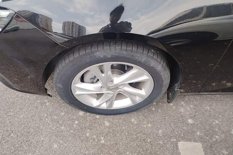 Used Buick Regal 2022 552T Smart Edition Left Front Wheel Hub