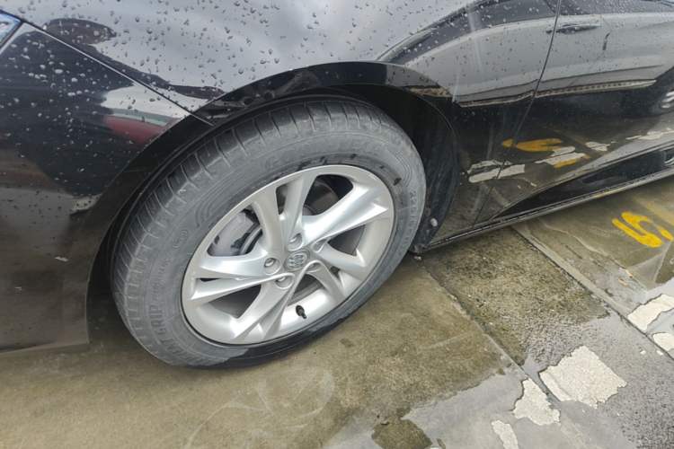 Used Buick Regal 2022 552T Smart Edition Left Front Wheel Hub