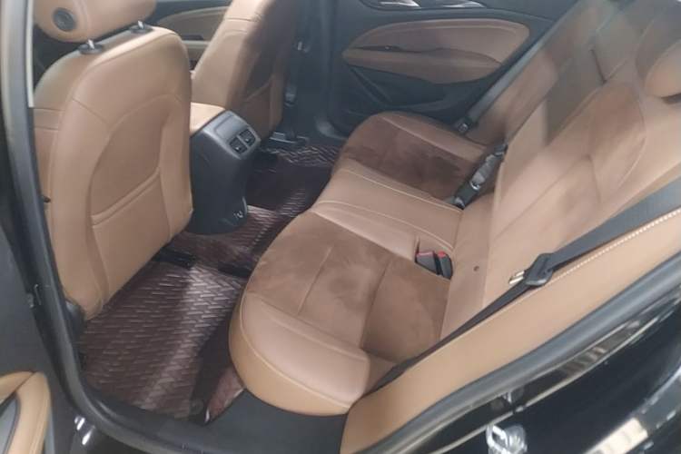 Used Buick Regal 2022 552T Smart Edition Left Rear Seat