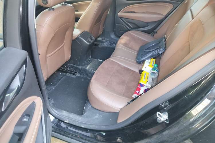 Used Buick Regal 2022 552T Smart Edition Left Rear Seat