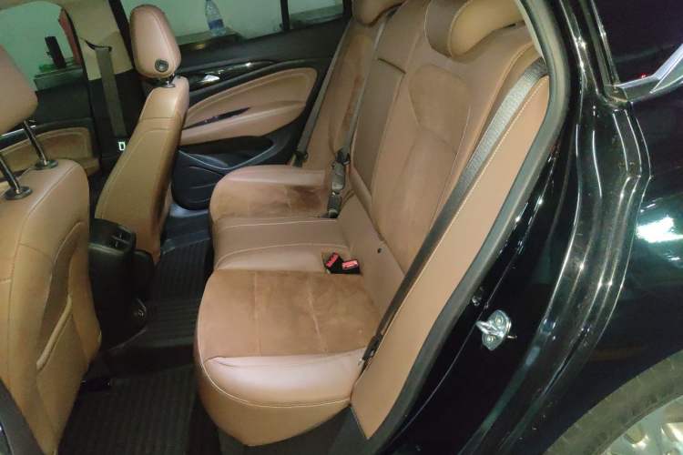 Used Buick Regal 2022 552T Smart Edition Left Rear Seat
