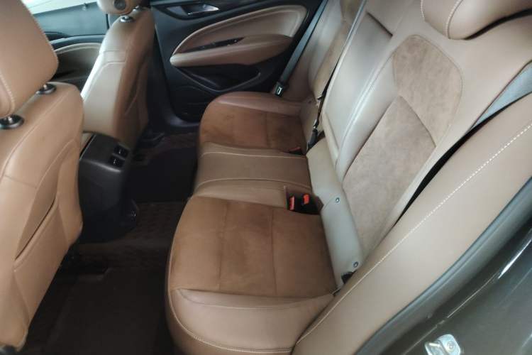 Used Buick Regal 2022 552T Smart Edition Left Rear Seat