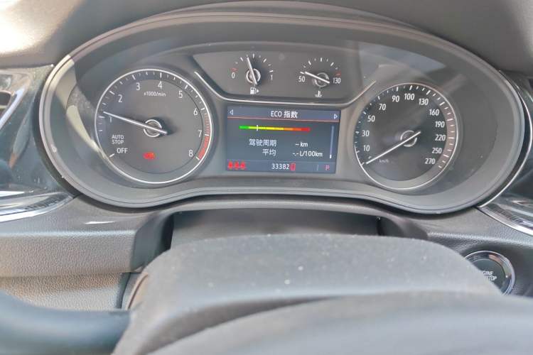 Used Buick Regal 2022 652T Smart Enjoyment Version Odometer Close Up