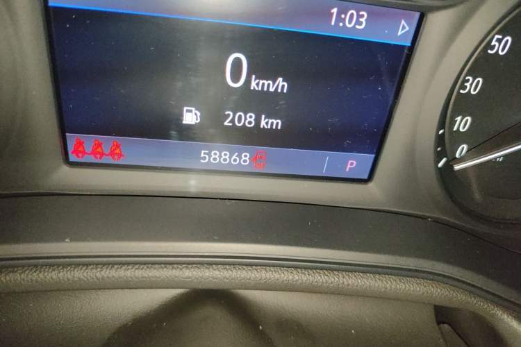 Used Buick Regal 2022 552T Smart Edition Odometer Close Up
