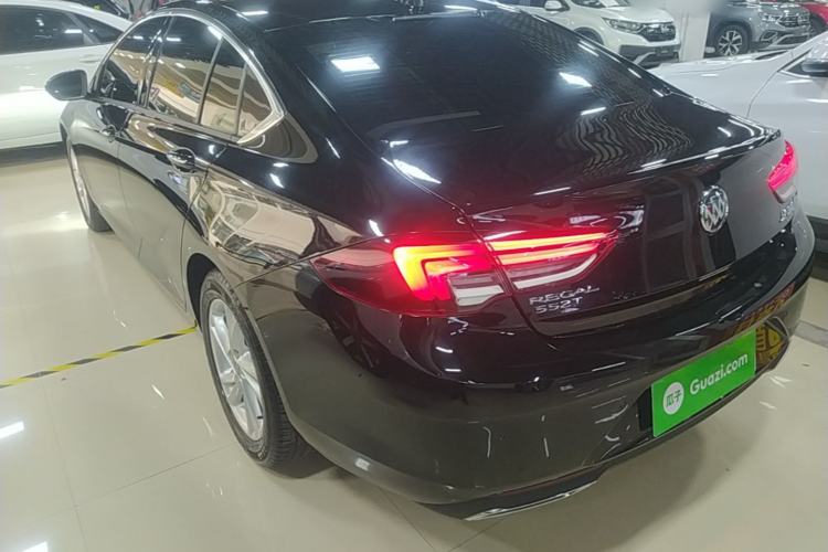 Used Buick Regal 2022 552T Smart Edition Rear Left 45 Deg
