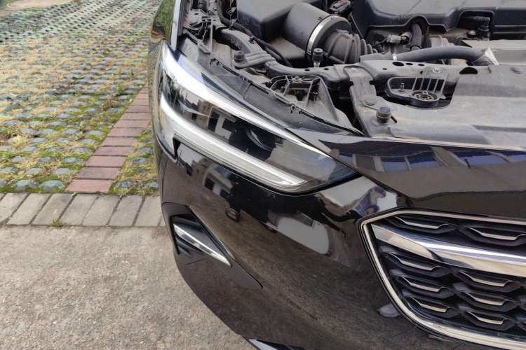 Used Buick Regal 2022 552T Smart Edition Right Front Headlight