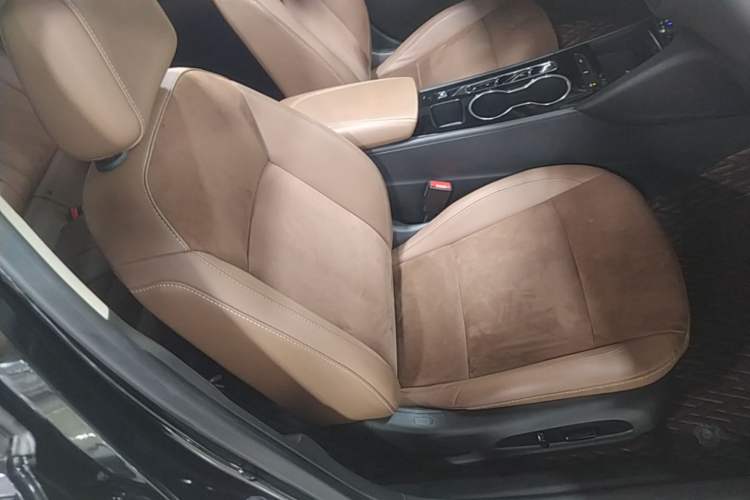 Used Buick Regal 2022 552T Smart Edition Right Front Seat