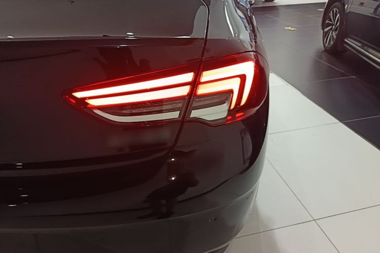 Used Buick Regal 2022 552T Smart Edition Right Rear Taillight
