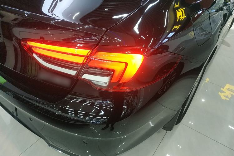 Used Buick Regal 2022 552T Smart Edition Right Rear Taillight