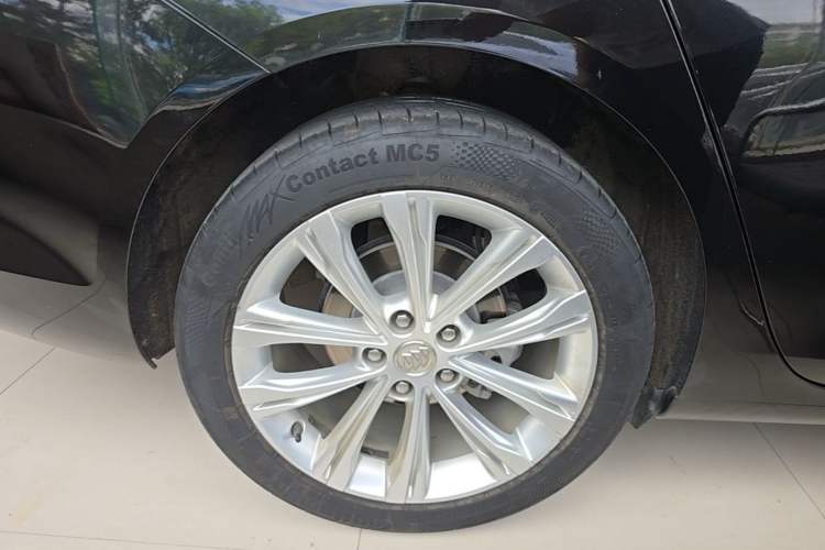 Used Buick Regal 2022 652T Smart Enjoyment Version Right Rear Wheel Hub