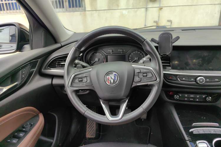 Used Buick Regal 2022 552T Smart Edition Steering Wheel