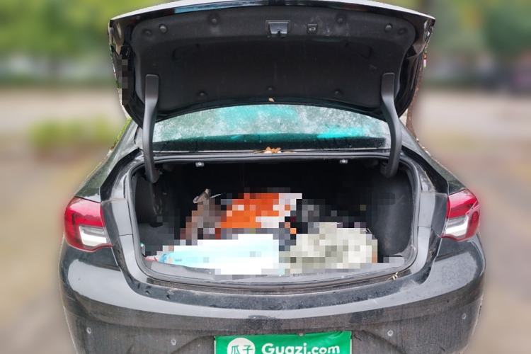Used Buick Regal 2022 552T Smart Edition Trunk