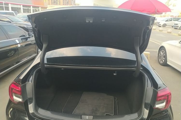 Used Buick Regal 2022 552T Smart Edition Trunk