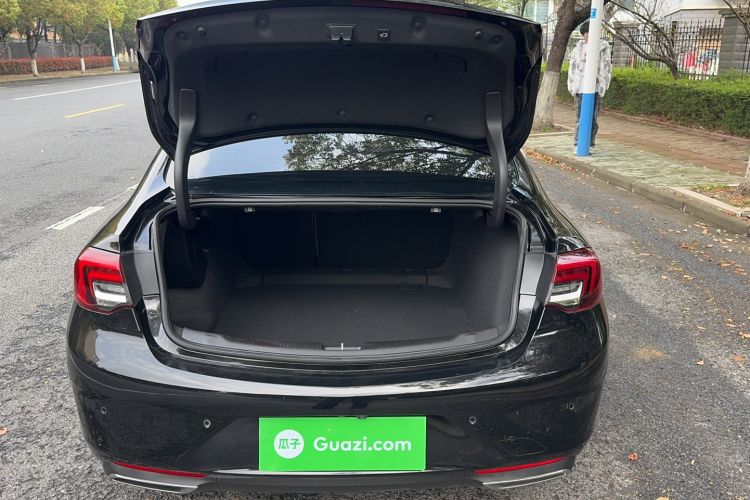 Used Buick Regal 2022 552T Smart Edition Trunk