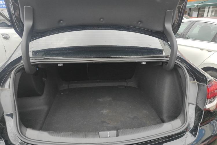 Used Buick Regal 2022 552T Smart Edition Trunk