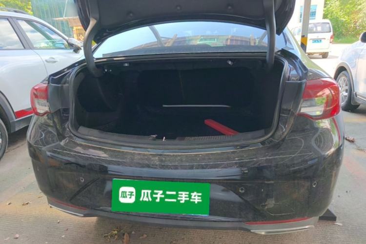 Used Buick Regal 2022 552T Smart Edition Trunk