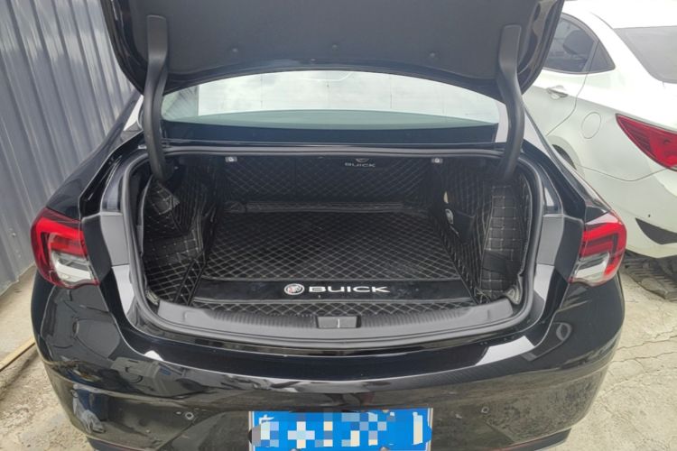 Used Buick Regal 2022 552T Smart Edition Trunk