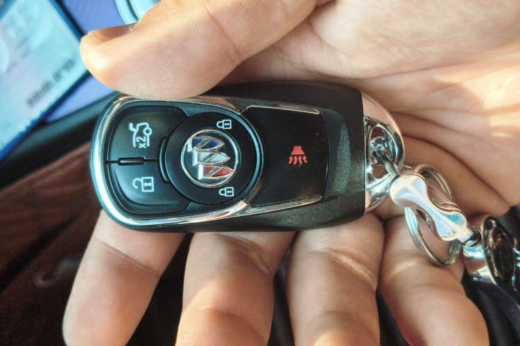 Used Buick Regal 2022 552T Smart Edition Vehicle Key