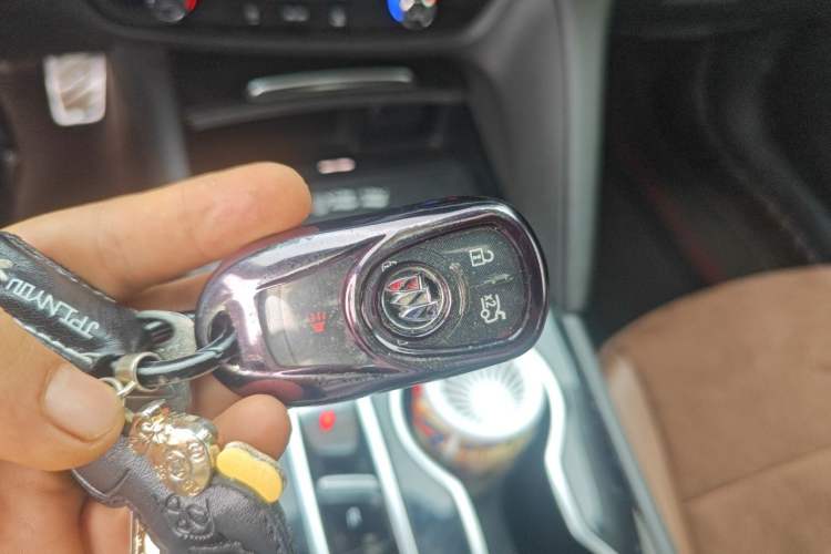 Used Buick Regal 2022 552T Smart Edition Vehicle Key