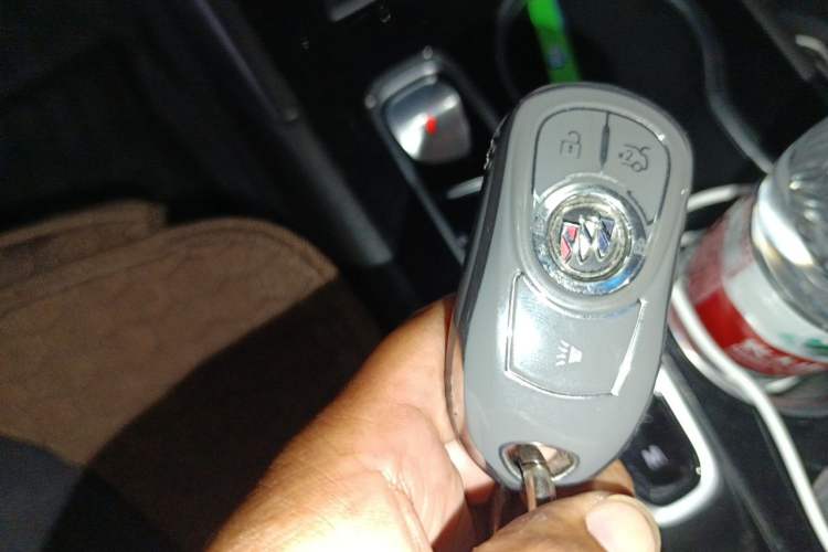 Used Buick Regal 2022 552T Smart Edition Vehicle Key