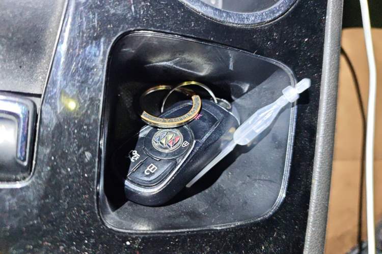 Used Buick Regal 2022 552T Smart Edition Vehicle Key