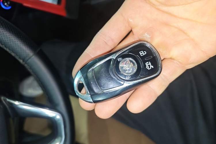 Used Buick Regal 2022 552T Smart Edition Vehicle Key