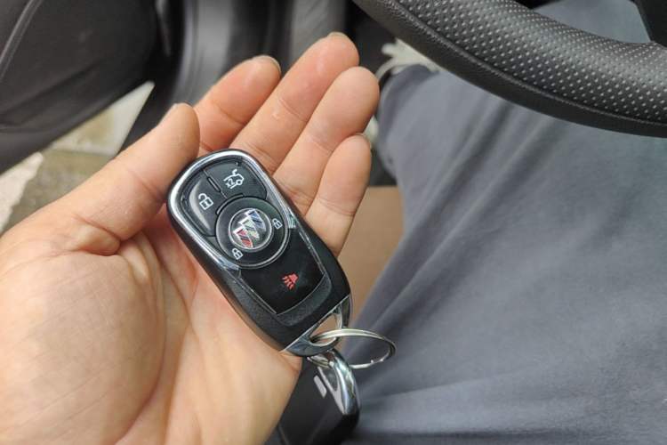 Used Buick Regal 2022 552T Smart Edition Vehicle Key
