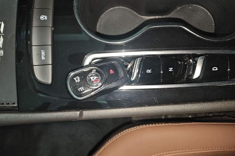 Used Buick Regal 2022 552T Smart Edition Vehicle Key