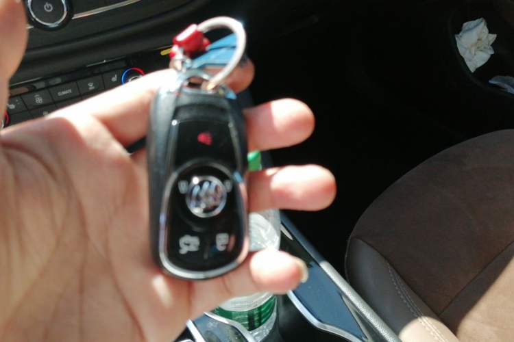 Used Buick Regal 2022 552T Smart Edition Vehicle Key